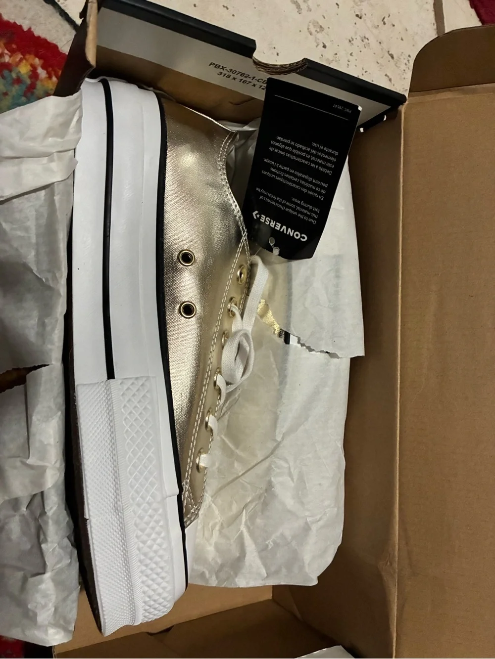 Converse beautiful gold